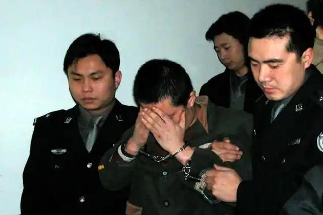 周口市“9·6”系列杀害女性案侦破始末凯发K8国际女服务员被人悬尸1995年(图4)